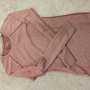 Figs Seamless Rose Top